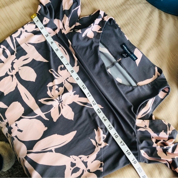 American Living Open Shoulder Floral Dress - Picture 7 of 8